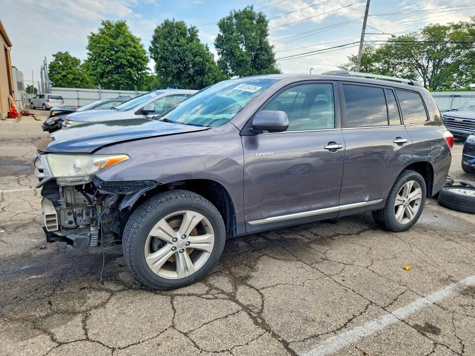 2012 TOYOTA Highlander