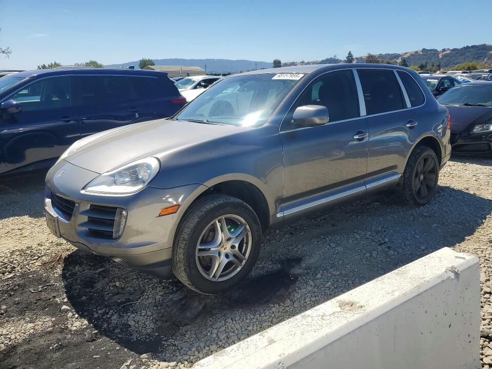 2010 PORSCHE Cayenne