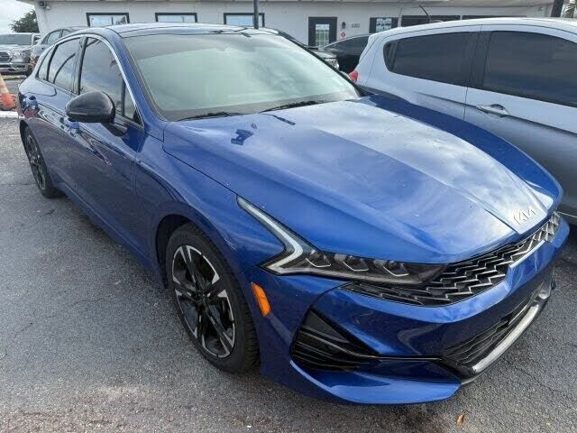 2022 KIA K5