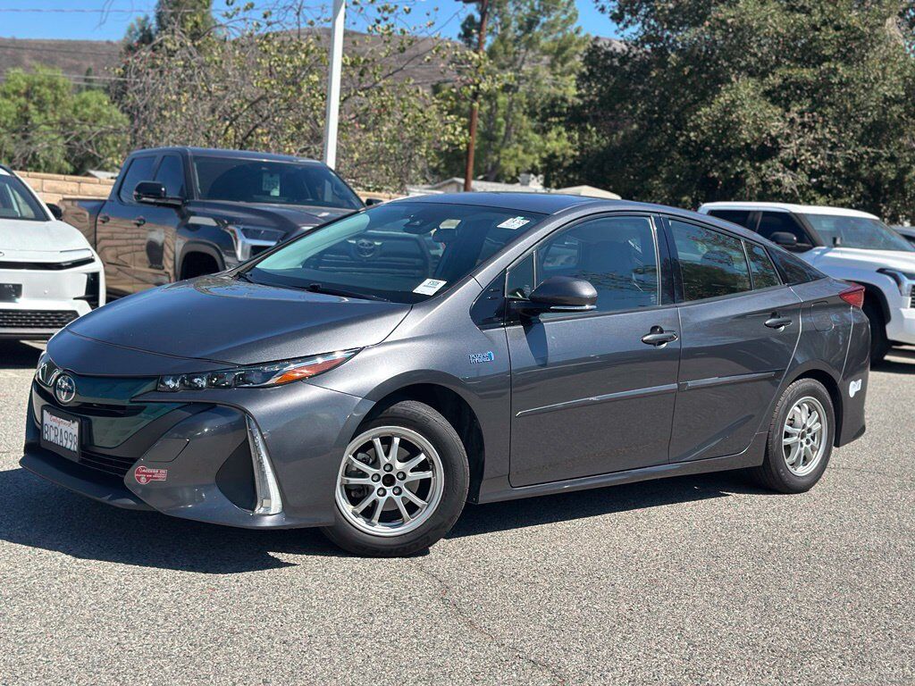 2017 TOYOTA Prius