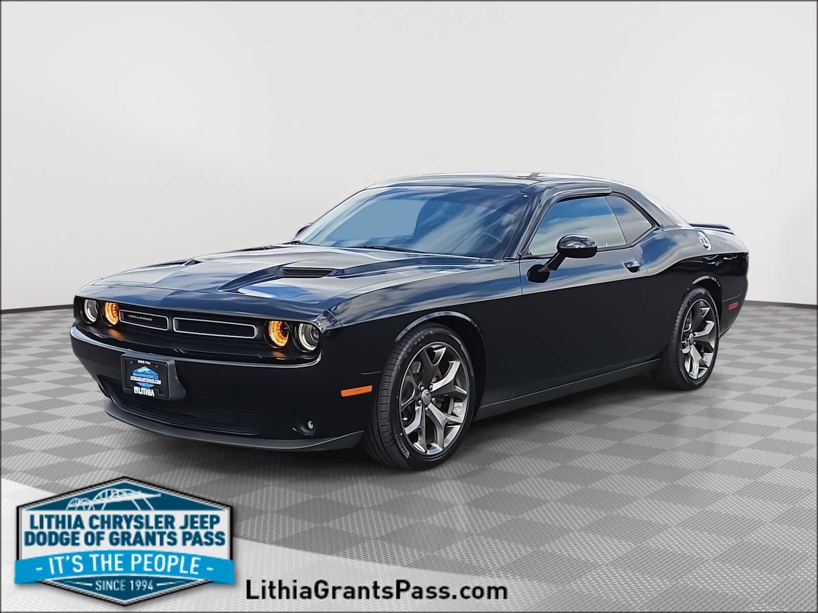 2015 DODGE Challenger