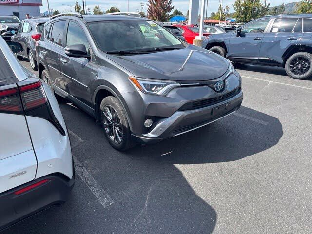 2017 TOYOTA RAV4