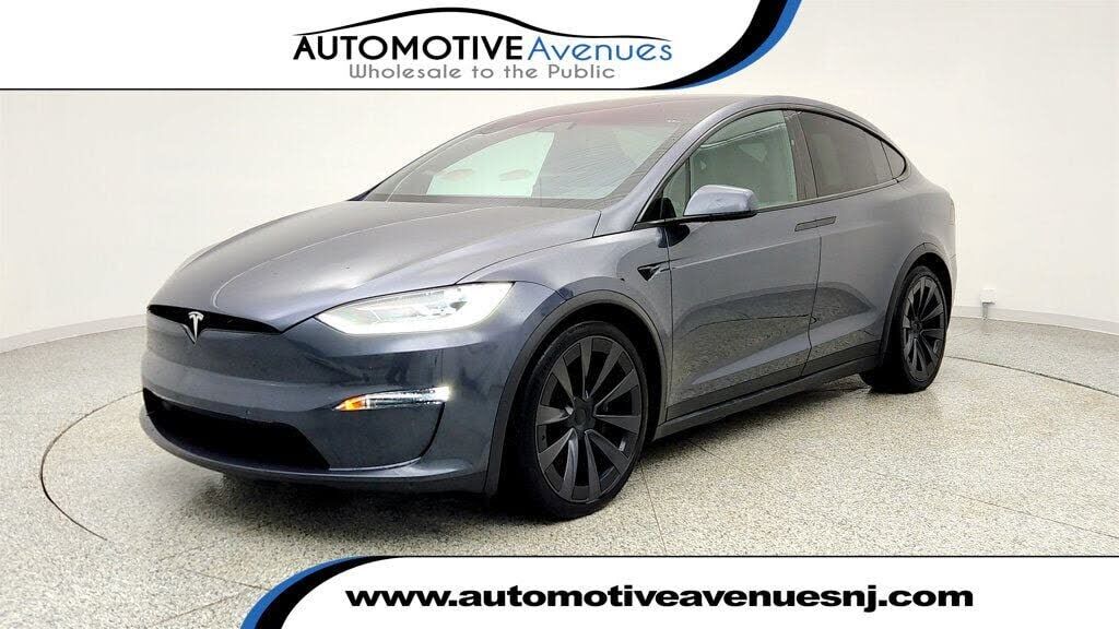 2022 TESLA Model X