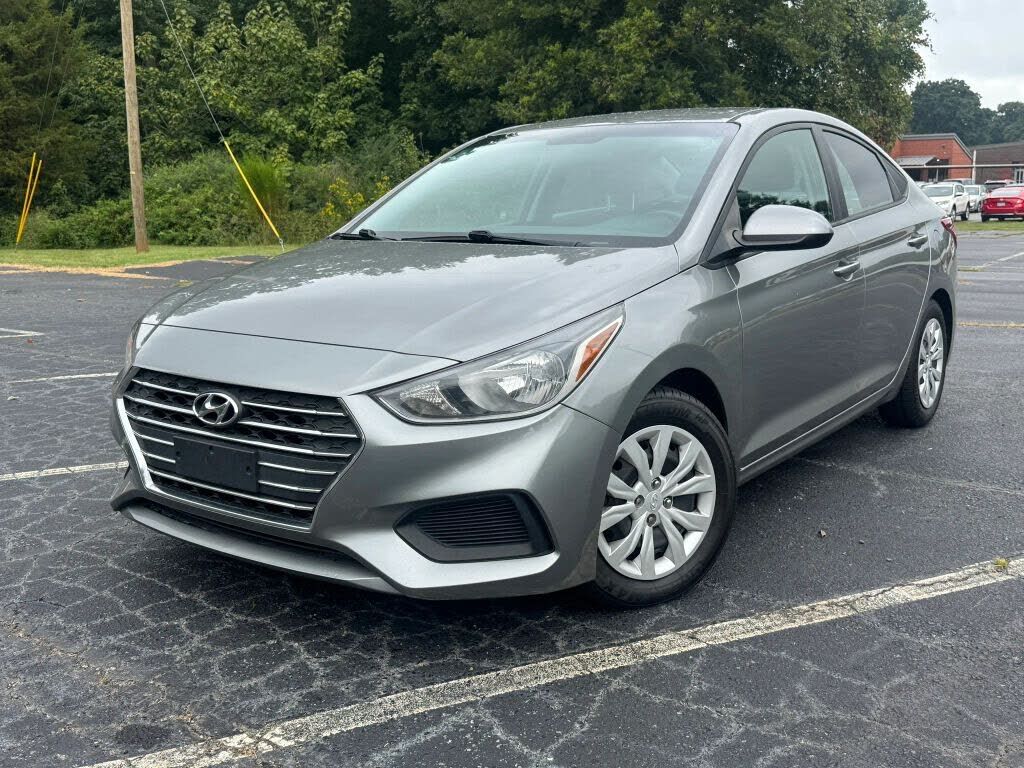 2021 HYUNDAI Accent