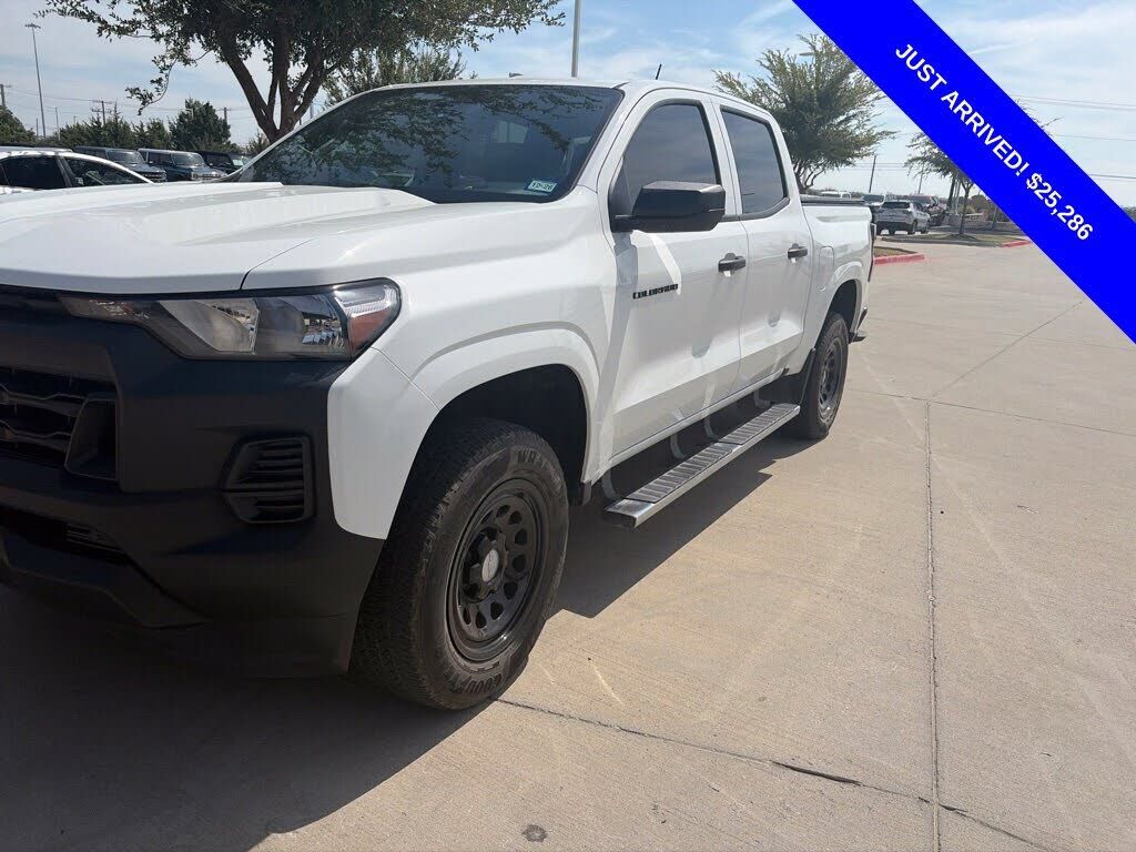 2023 CHEVROLET Colorado