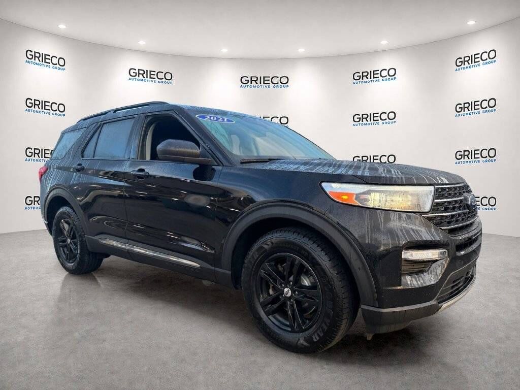 2021 FORD Explorer