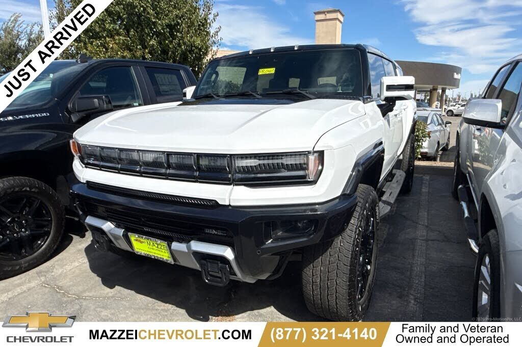 2025 GMC Hummer EV SUV