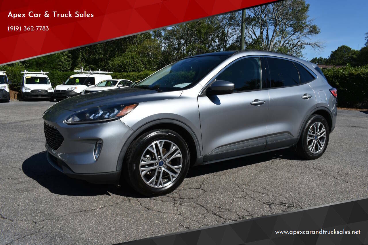 2021 FORD Escape
