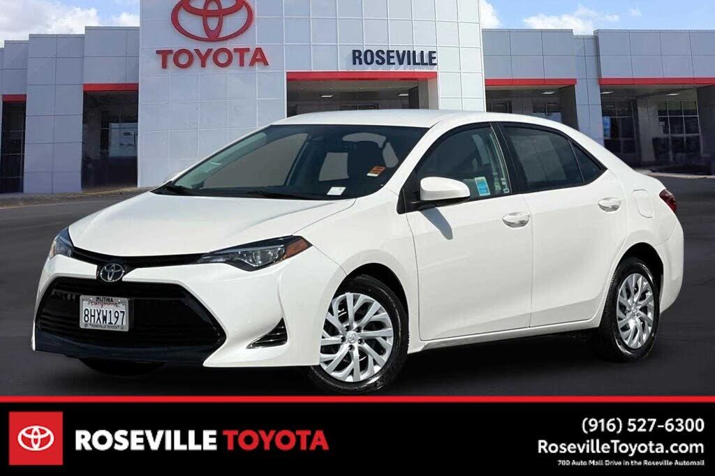 2019 TOYOTA Corolla