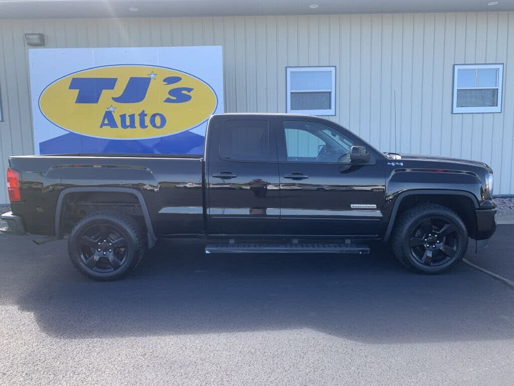 2017 GMC Sierra