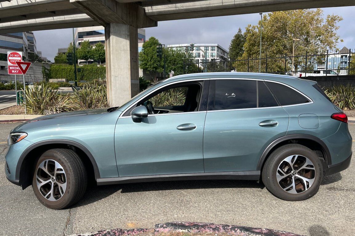 2025 Mercedes-Benz GLC-Class