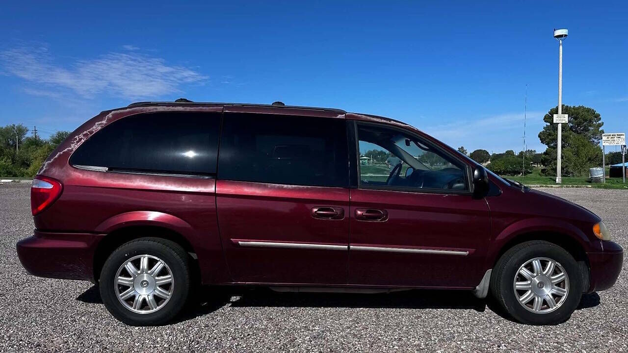 2007 CHRYSLER Town and Country