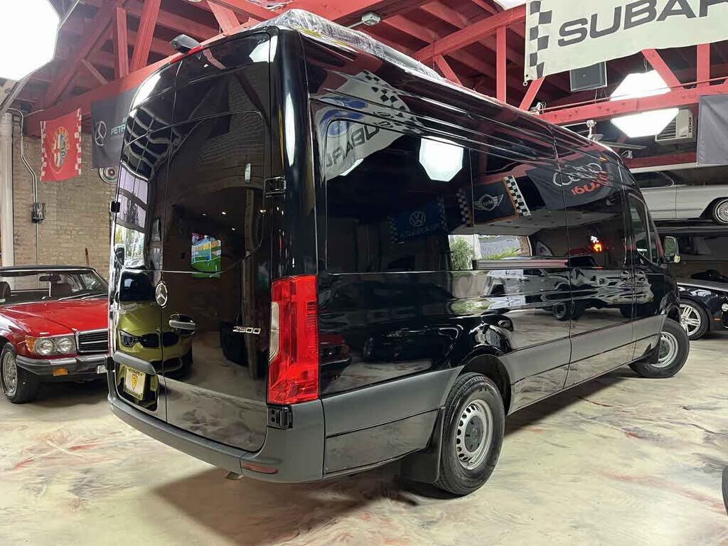 2025 Mercedes-Benz Sprinter
