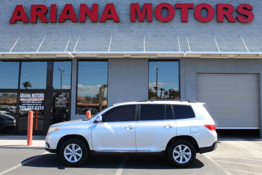 2012 TOYOTA Highlander