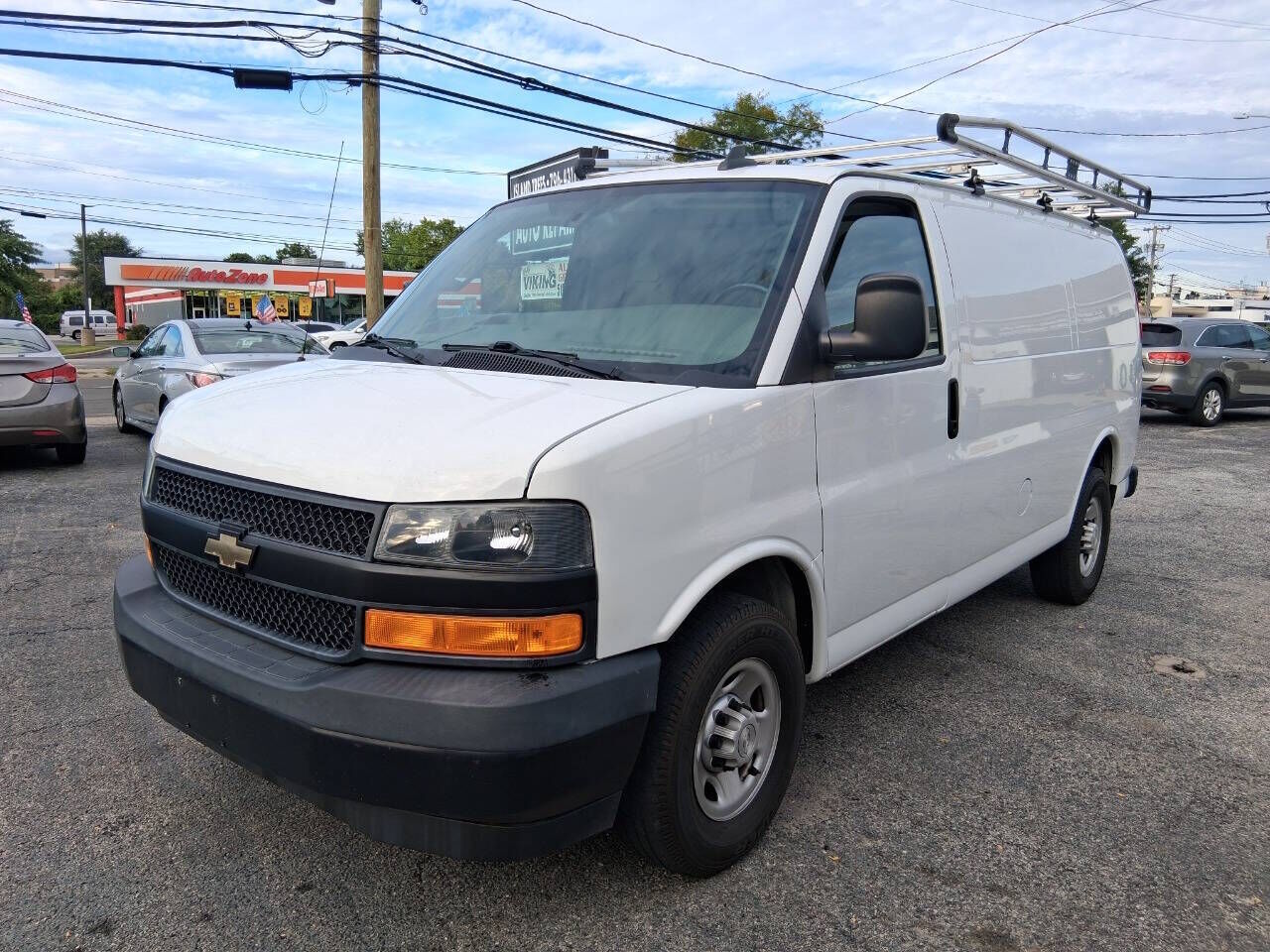 2019 CHEVROLET Express