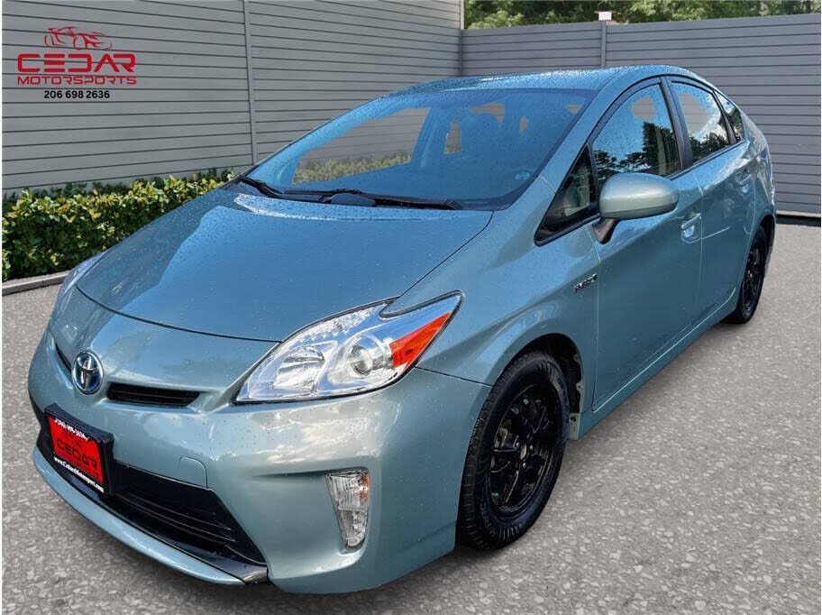 2015 TOYOTA PRIUS