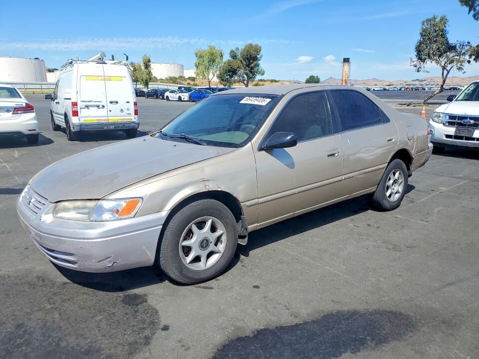 1998 TOYOTA Camry