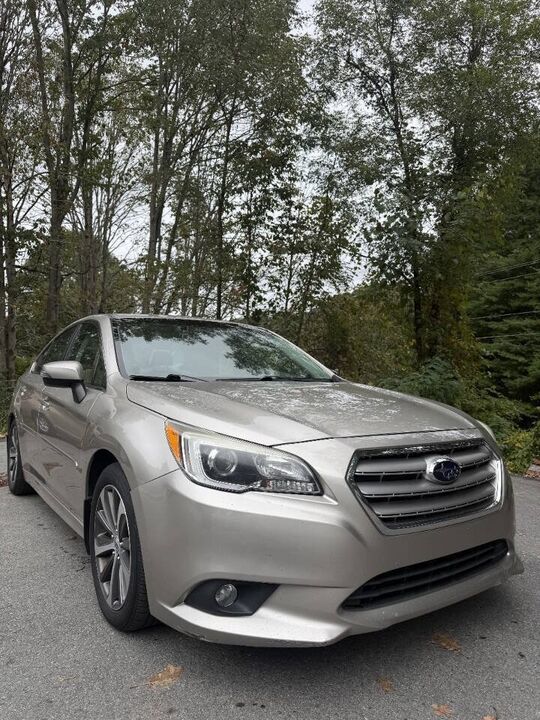 2016 SUBARU Legacy
