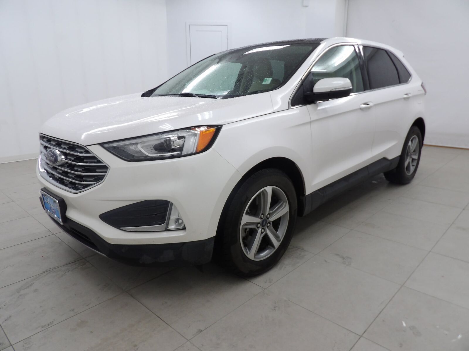 2019 FORD Edge