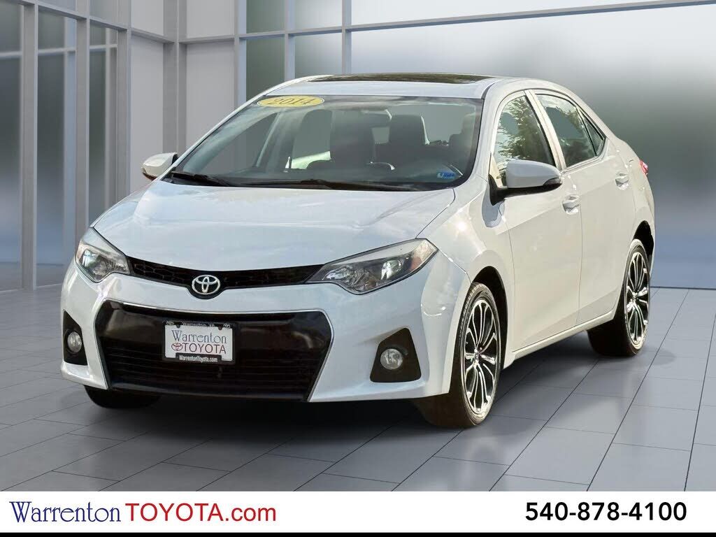 2014 TOYOTA Corolla