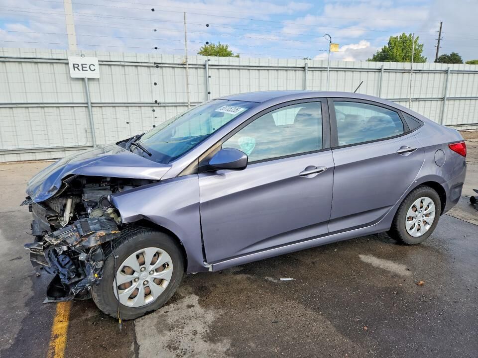 2015 HYUNDAI Accent