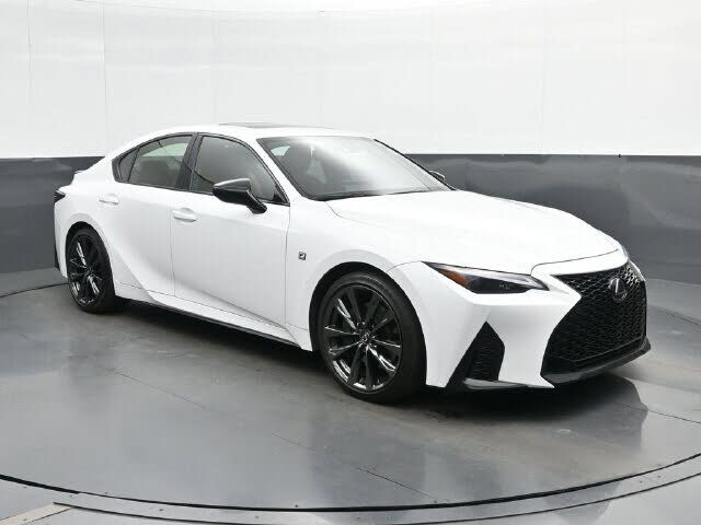 2025 LEXUS IS