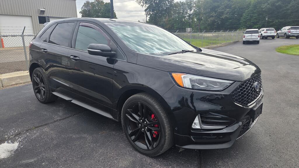 2020 FORD Edge