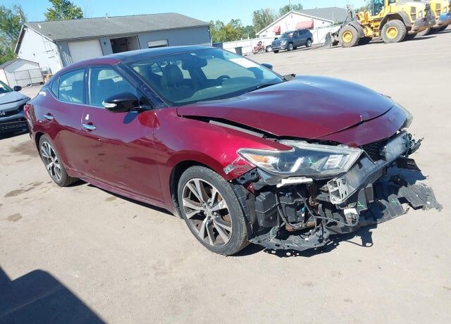 2016 NISSAN Maxima