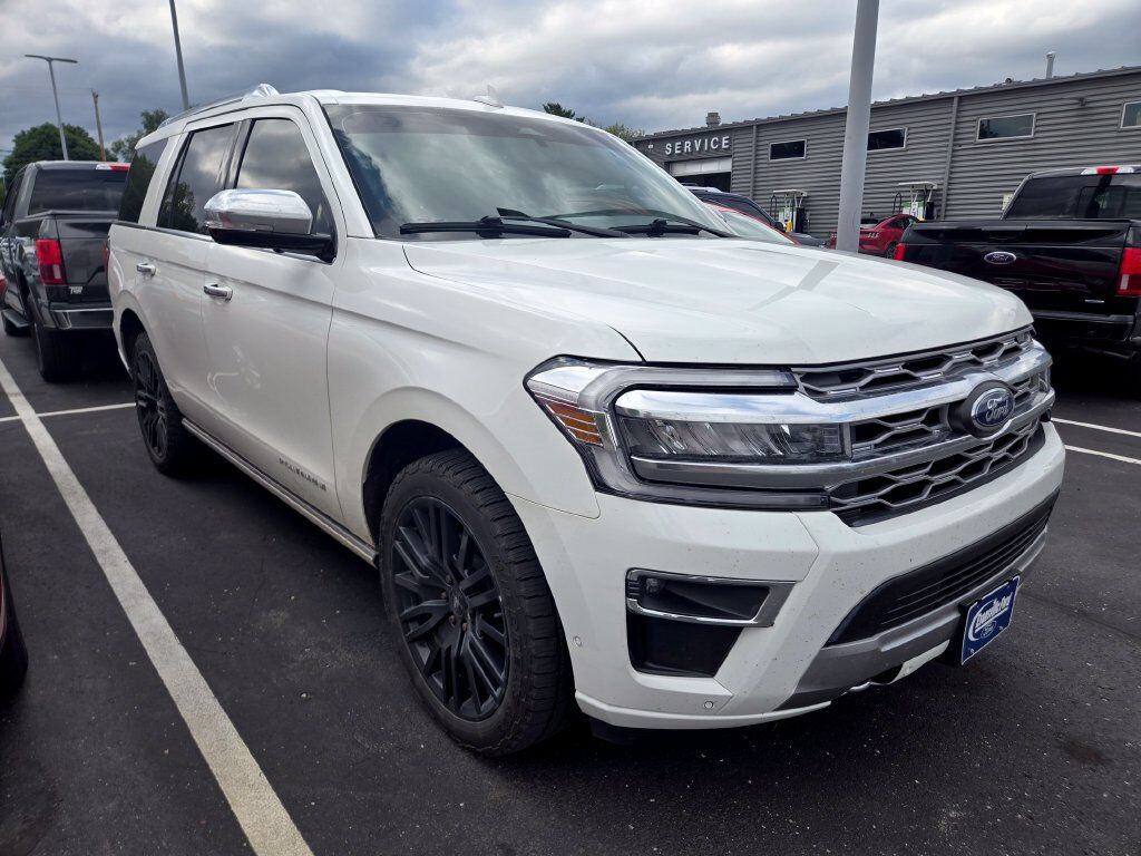 2022 FORD Expedition