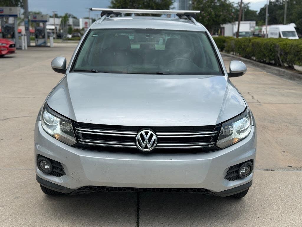 2013 VOLKSWAGEN Tiguan