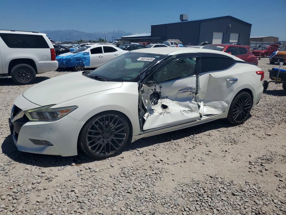 2017 NISSAN Maxima