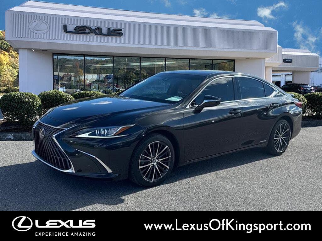 2022 LEXUS ES