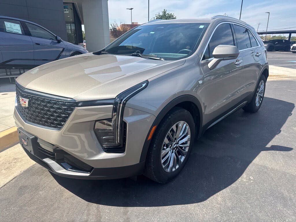 2024 CADILLAC XT4