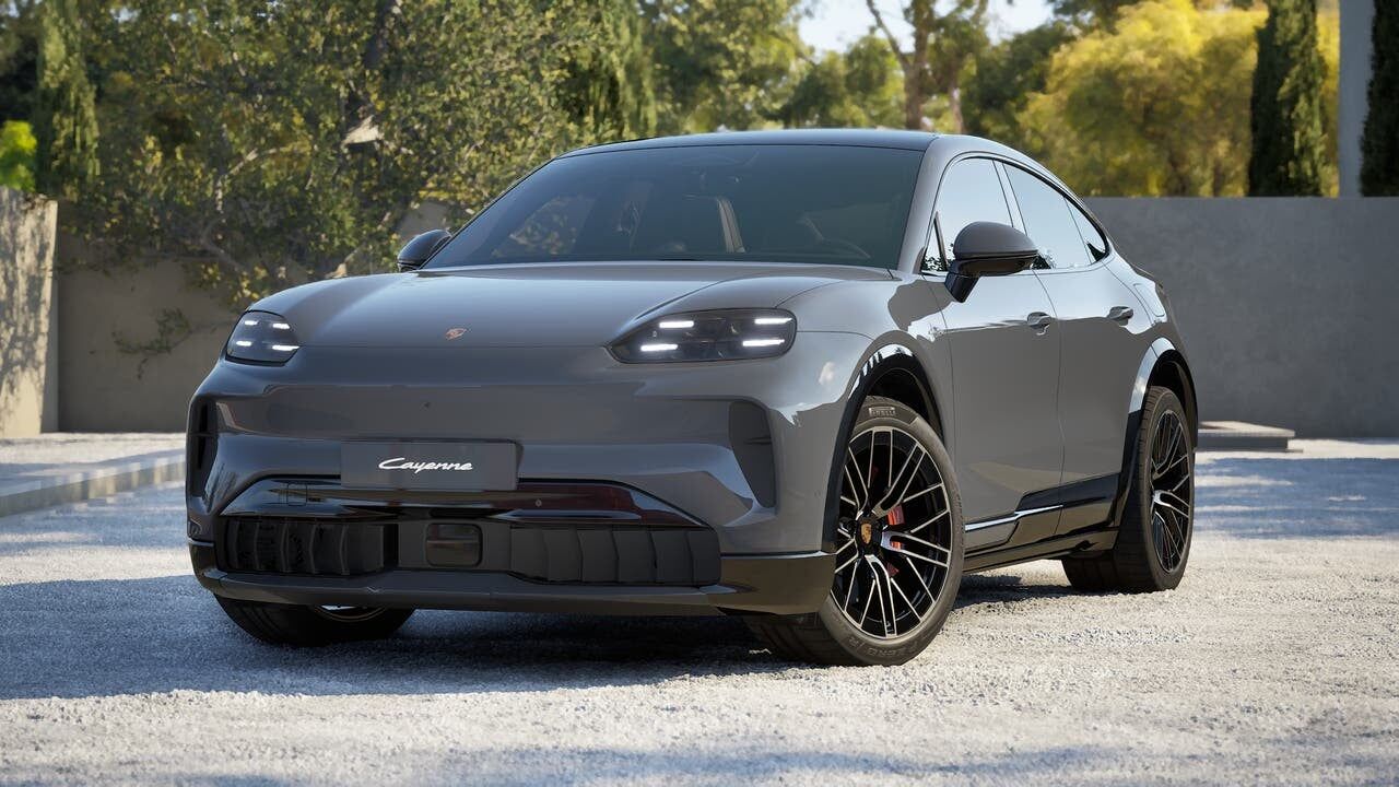 2026 PORSCHE Cayenne