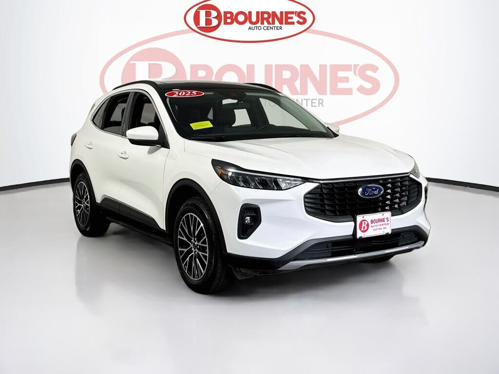2025 FORD Escape