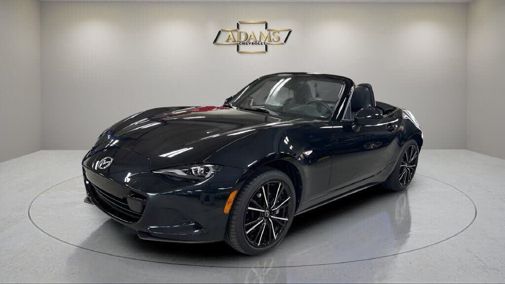 2025 MAZDA MX-5