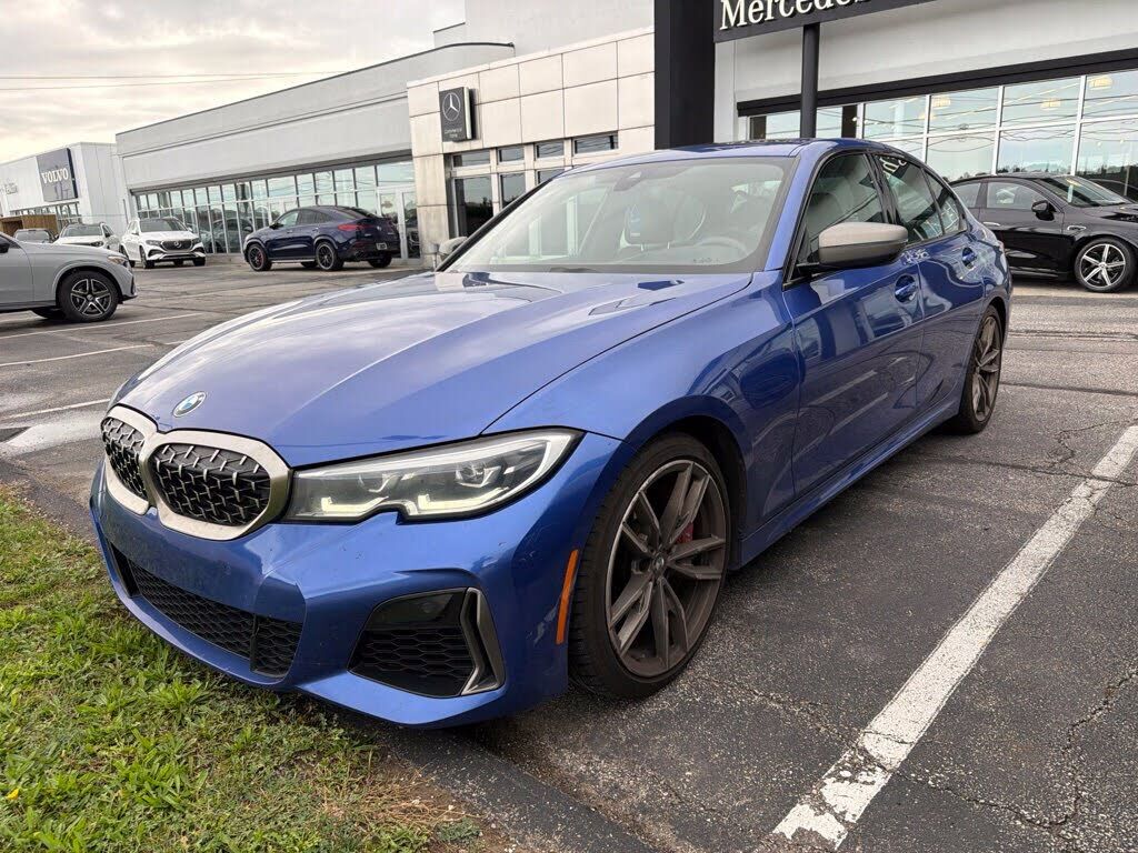 2022 BMW M3