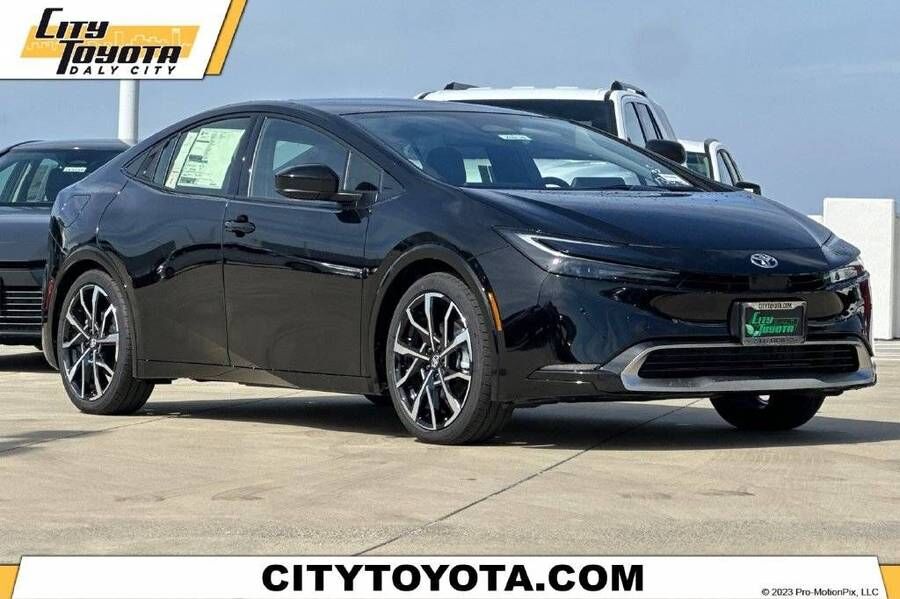 2027 TOYOTA Prius
