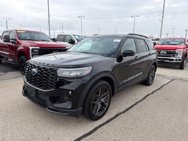 2025 FORD Explorer