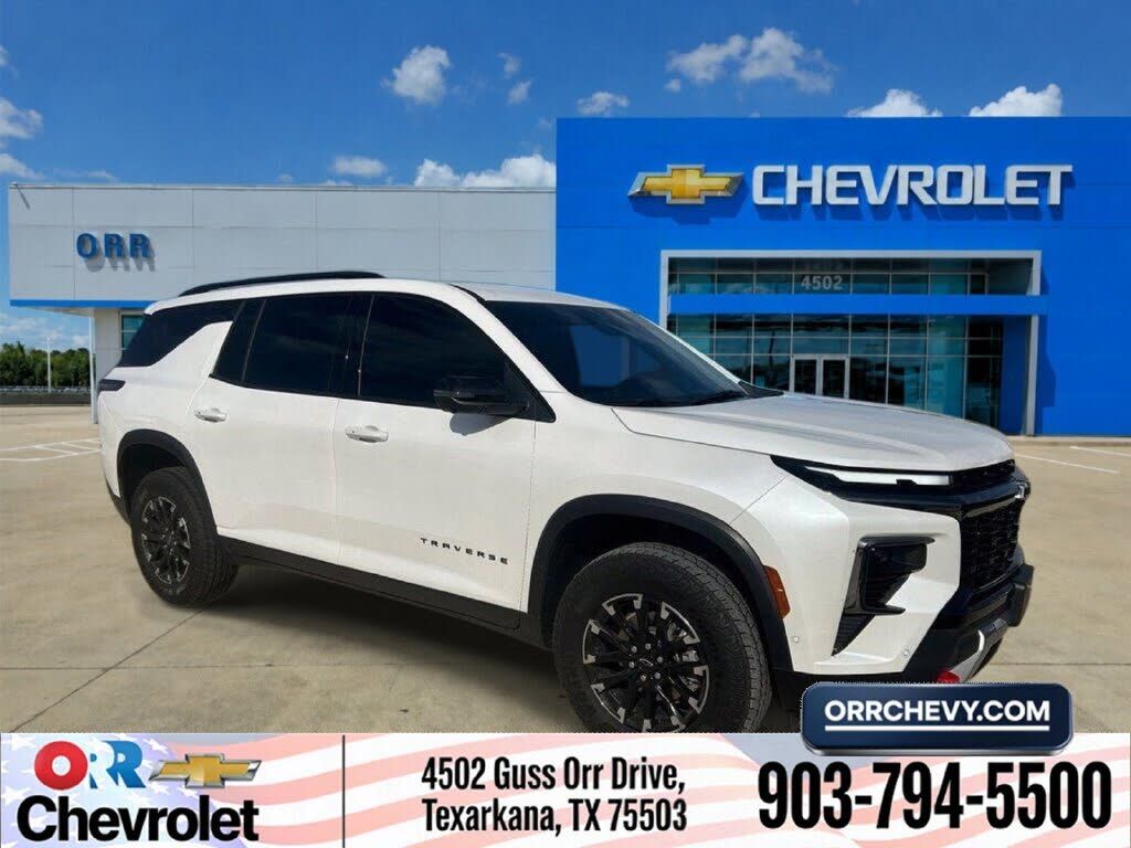 2024 CHEVROLET Traverse