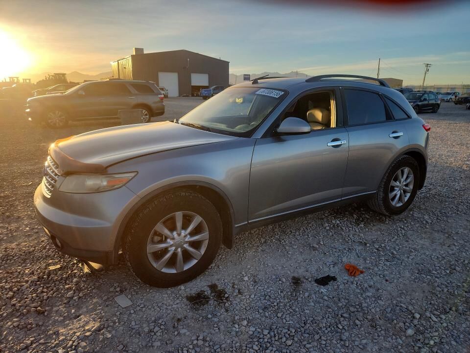 2004 INFINITI FX35