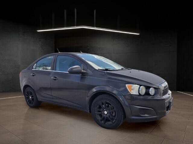 2015 CHEVROLET Sonic