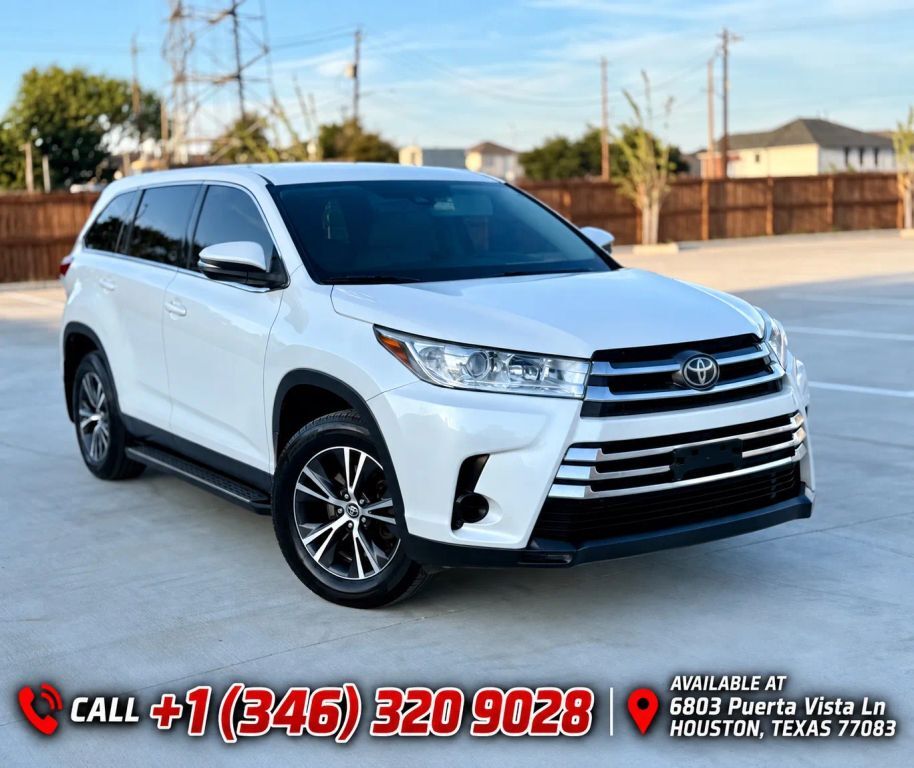 2019 TOYOTA Highlander
