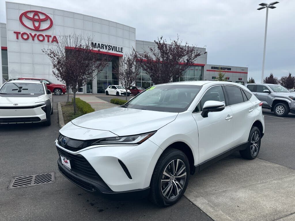 2024 TOYOTA Venza