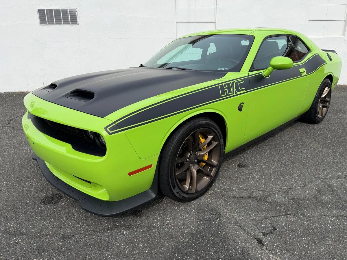 2023 DODGE Challenger