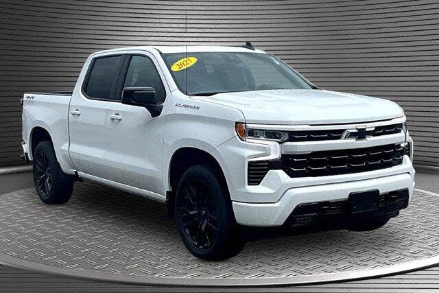 2025 CHEVROLET Silverado