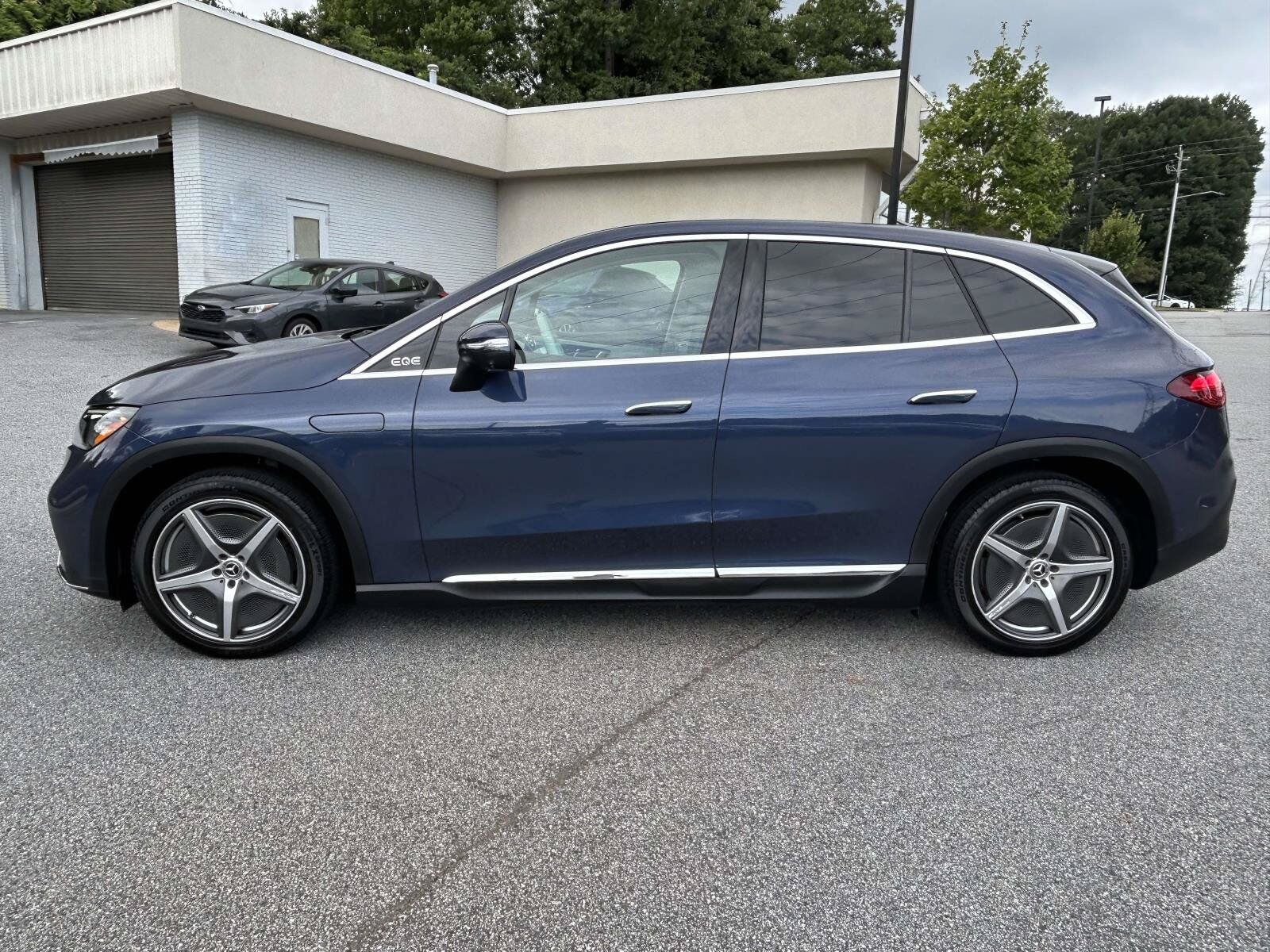 2023 Mercedes-Benz EQE-Class SUV