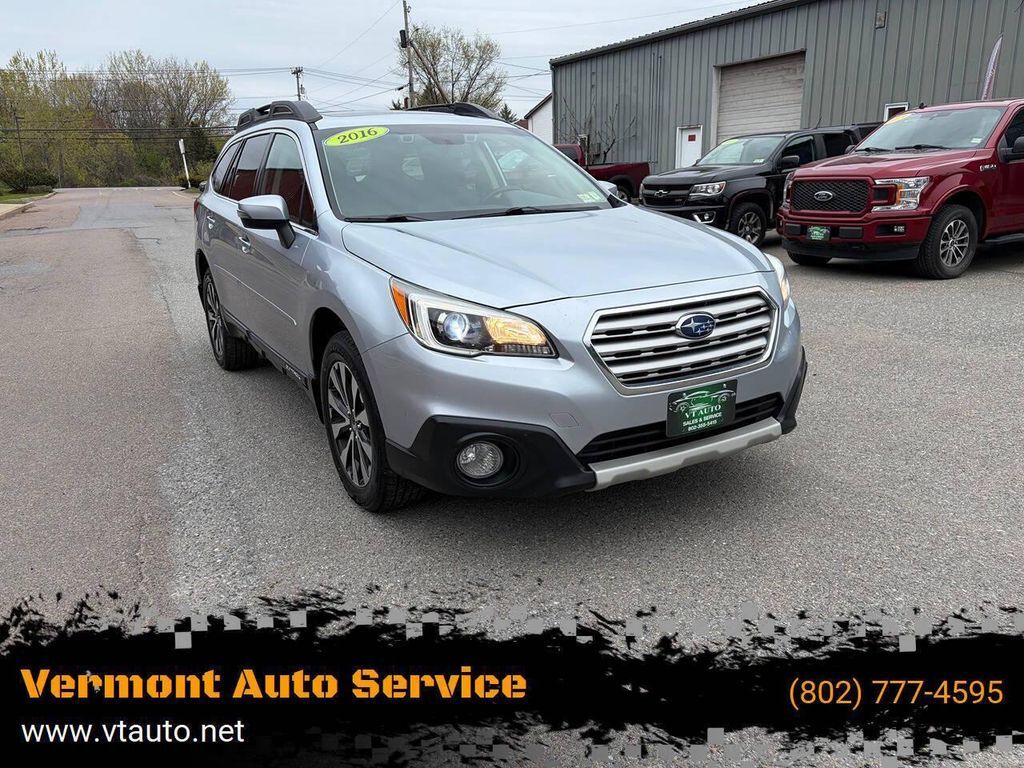 2016 SUBARU Outback