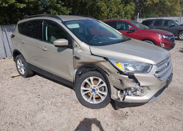 2018 FORD Escape