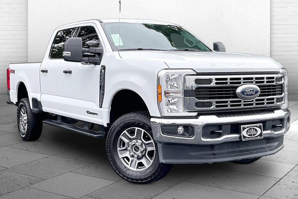 2025 FORD F-250